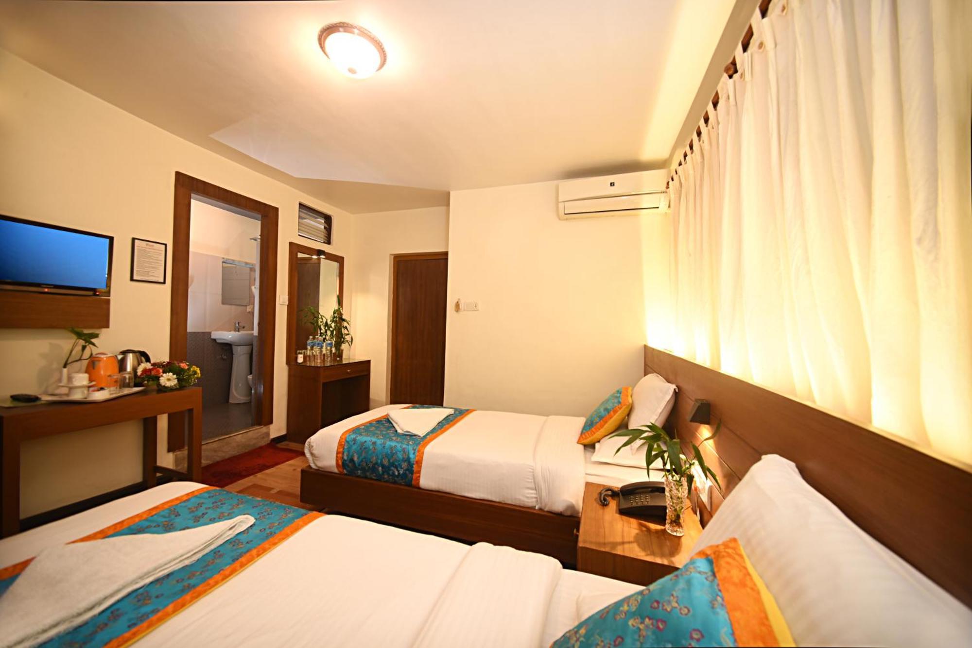 Hotel Amaryllis กาฐมาณฑุ ภายนอก รูปภาพ